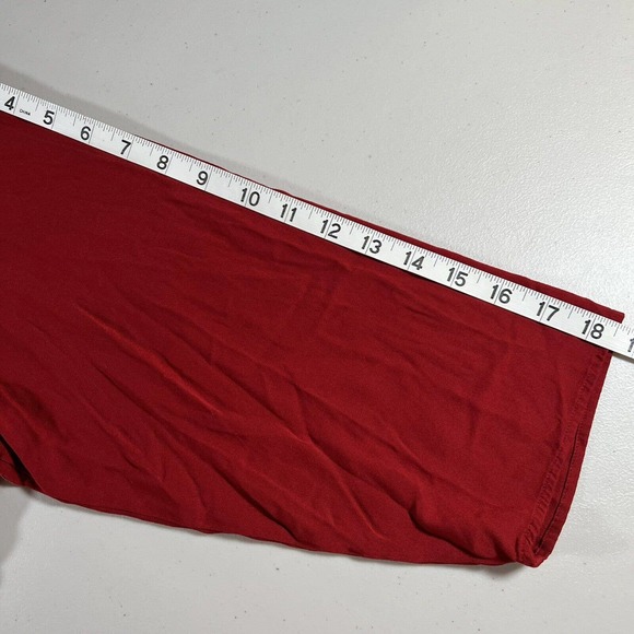Torrid‎ Red Button Up Blouse Top Size 3 V-Neck 3/4 Sleeve - Picture 9 of 9
